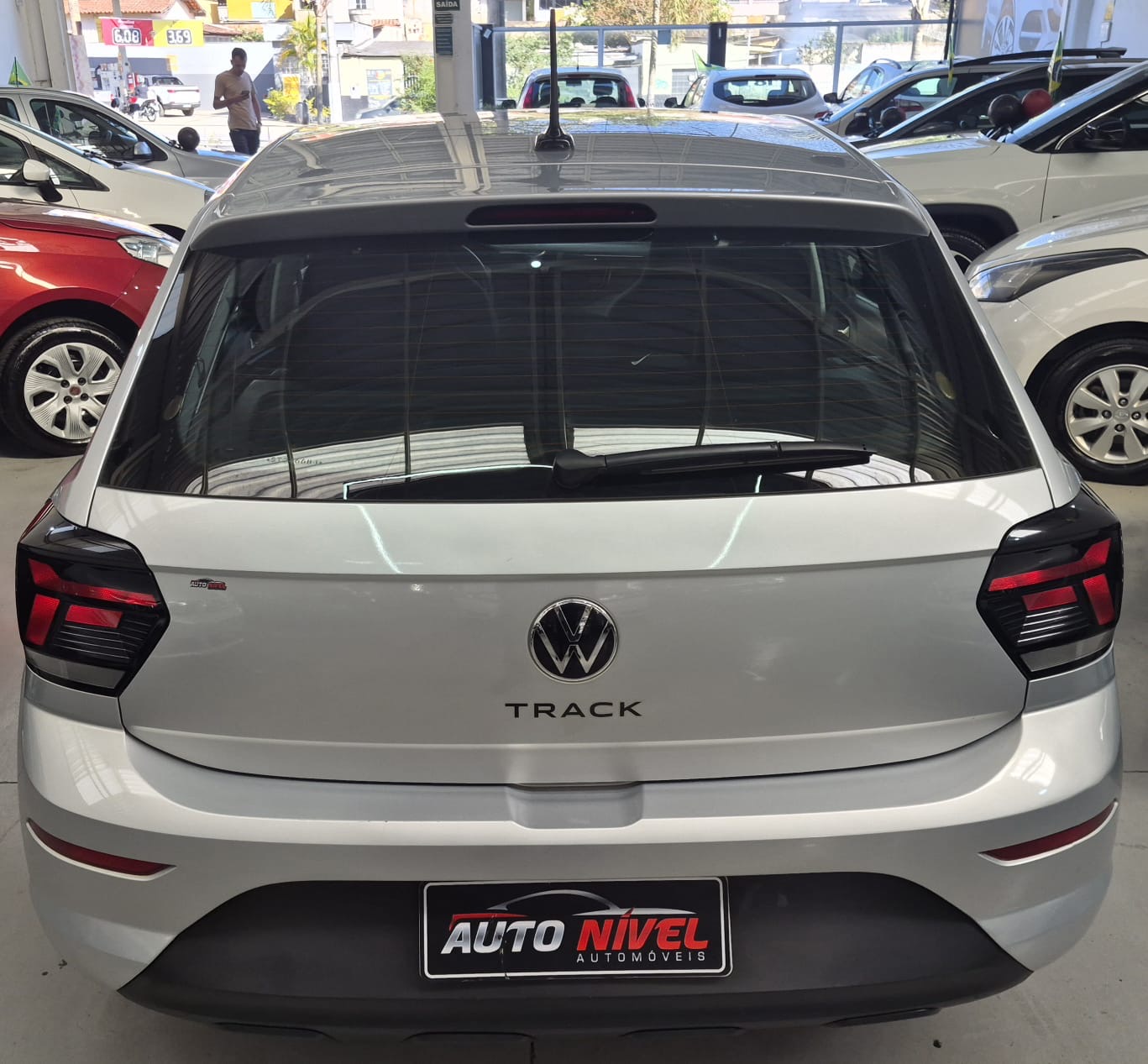 VW/POLO TRACK 1.0 foto 5
