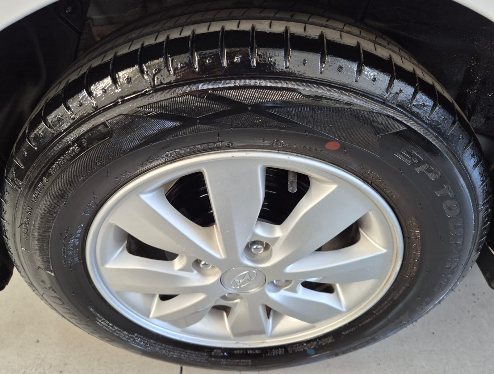 HYUNDAI HB20S 1.6 FLEX AUT foto 10