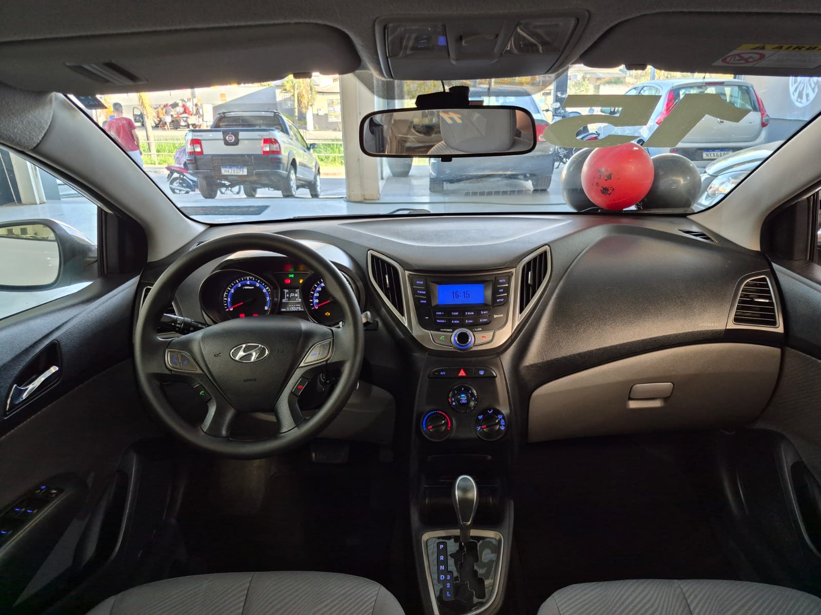 HYUNDAI HB20S 1.6 FLEX AUT foto 7