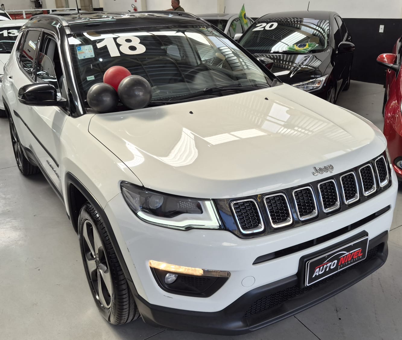 JEEP COMPASS LONGITUDE FLEX AUT 2.0 foto 3