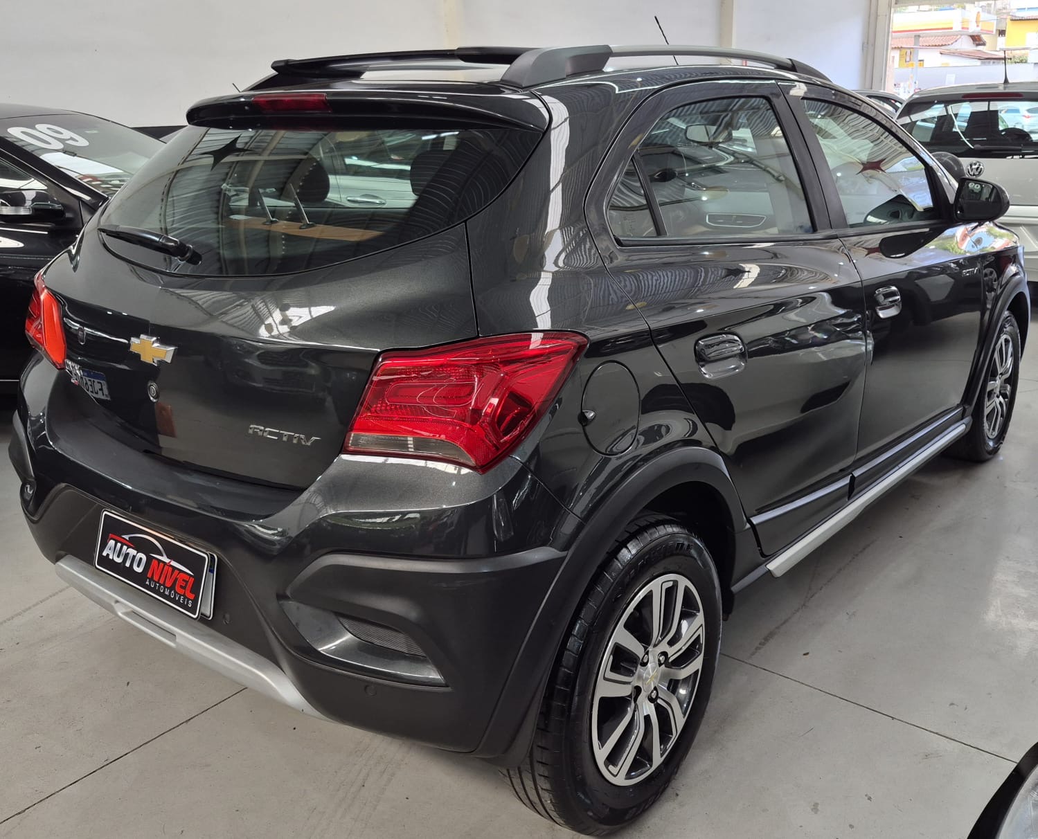 GM/ONIX ACTIV 1.4 MANUAL  2017/2017 foto 4