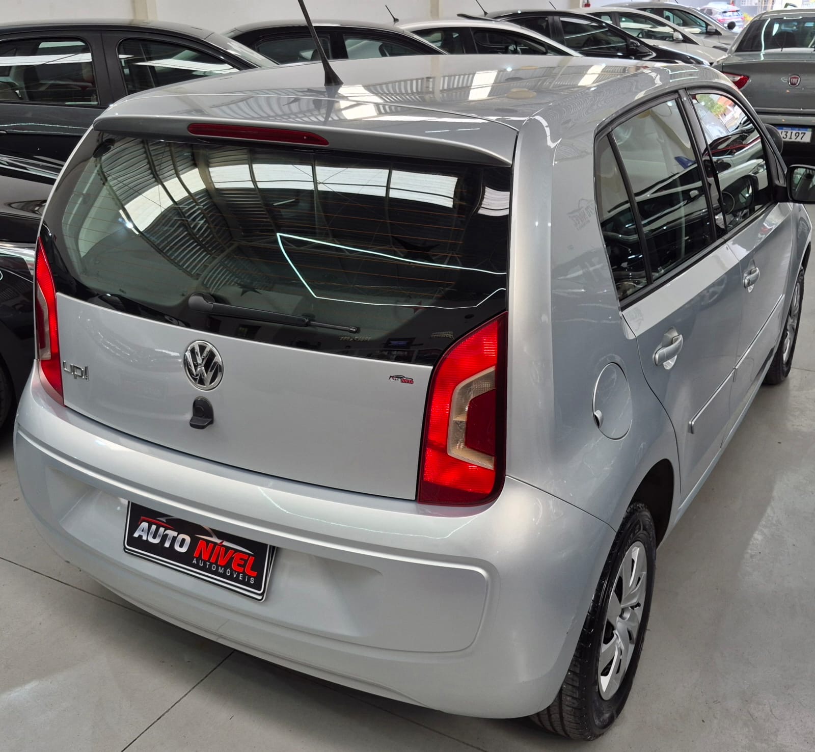 VW/UP TAKE 1.0 2015/2016 foto 4
