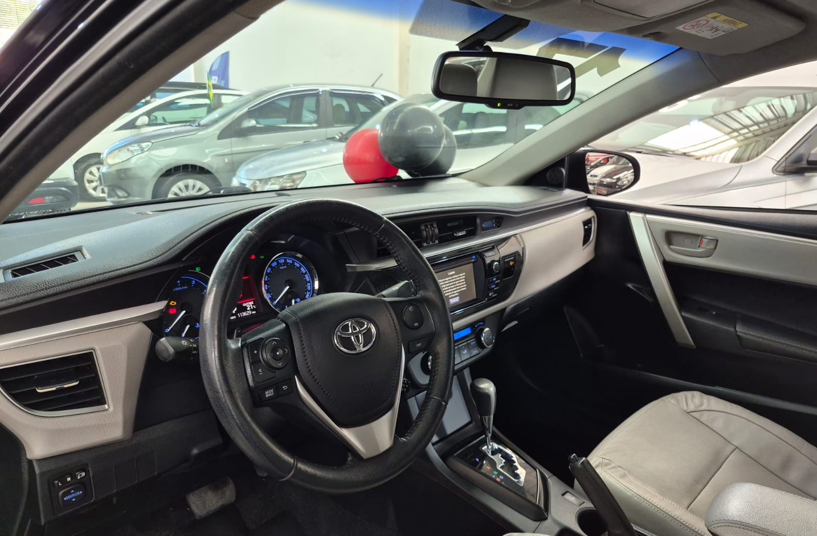 TOYOTA COROLLA XEI 2.0 AUT foto 7