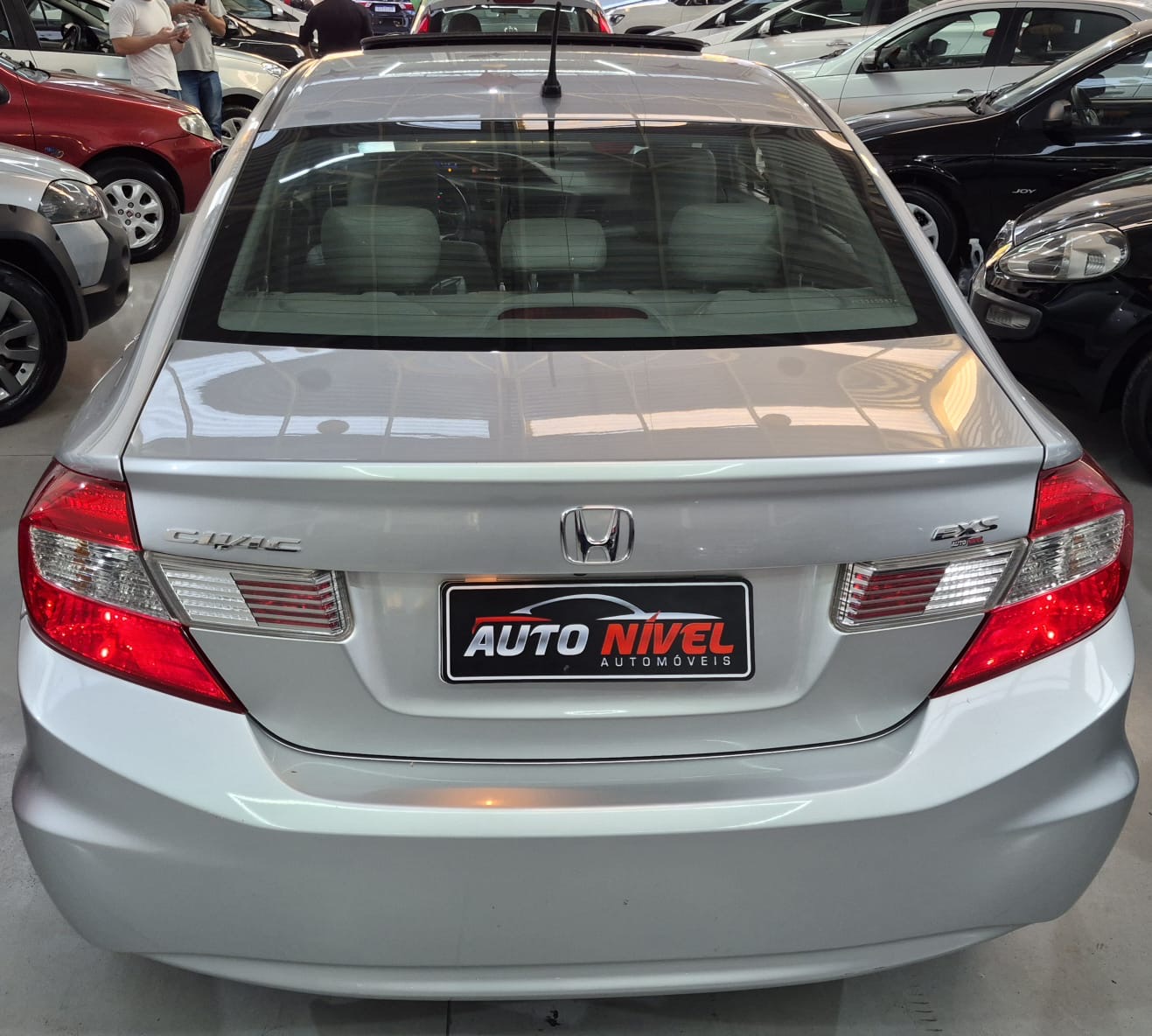 HONDA CIVIC EXS 1.8 AUT foto 5