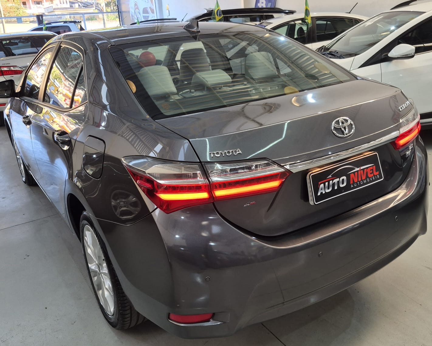 TOYOTA COROLLA XEI 2.0 AUT foto 5