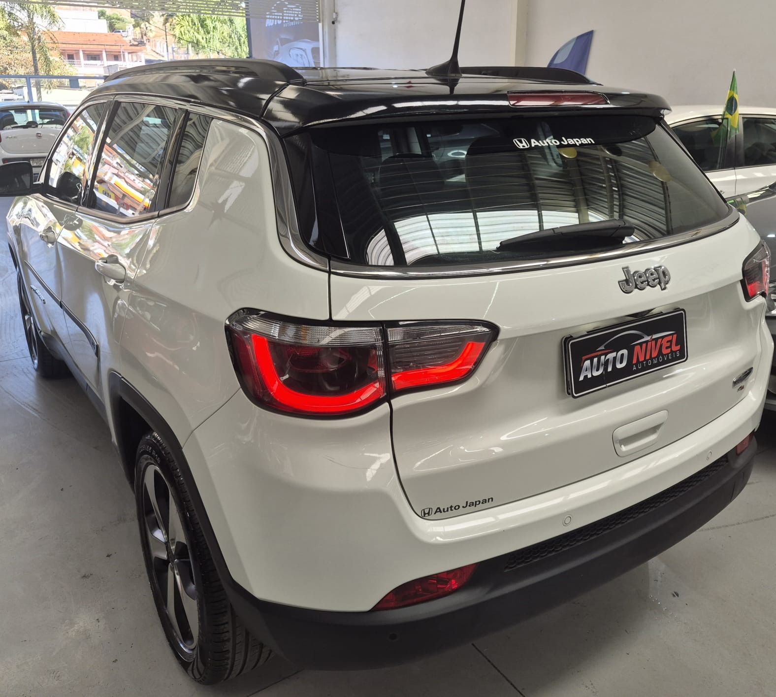 JEEP COMPASS LONGITUDE FLEX AUT 2.0 foto 6
