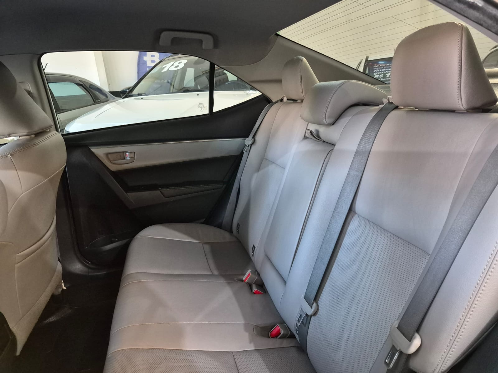 TOYOTA COROLLA XEI 2.0 AUT foto 9