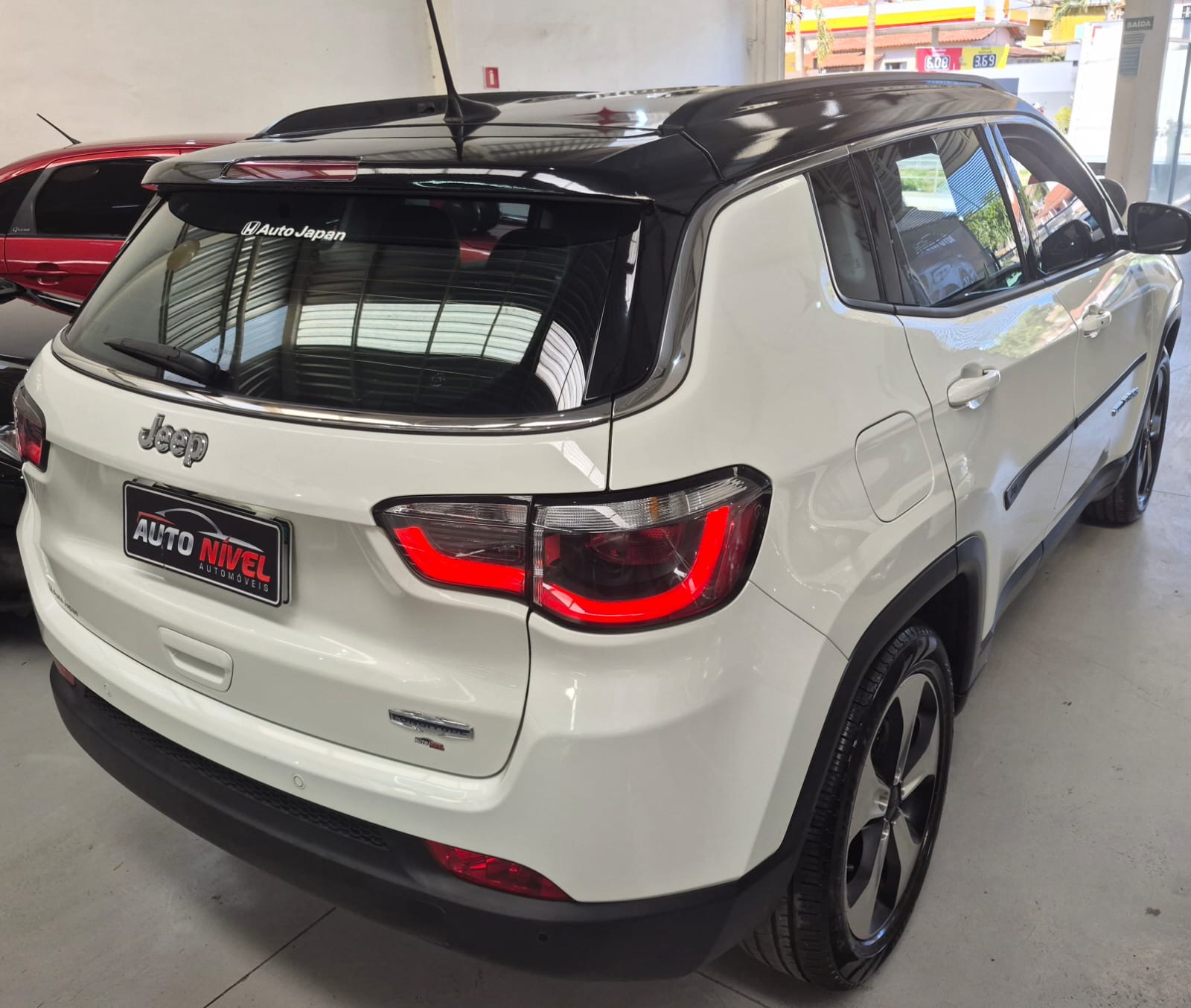 JEEP COMPASS LONGITUDE FLEX AUT 2.0 foto 4