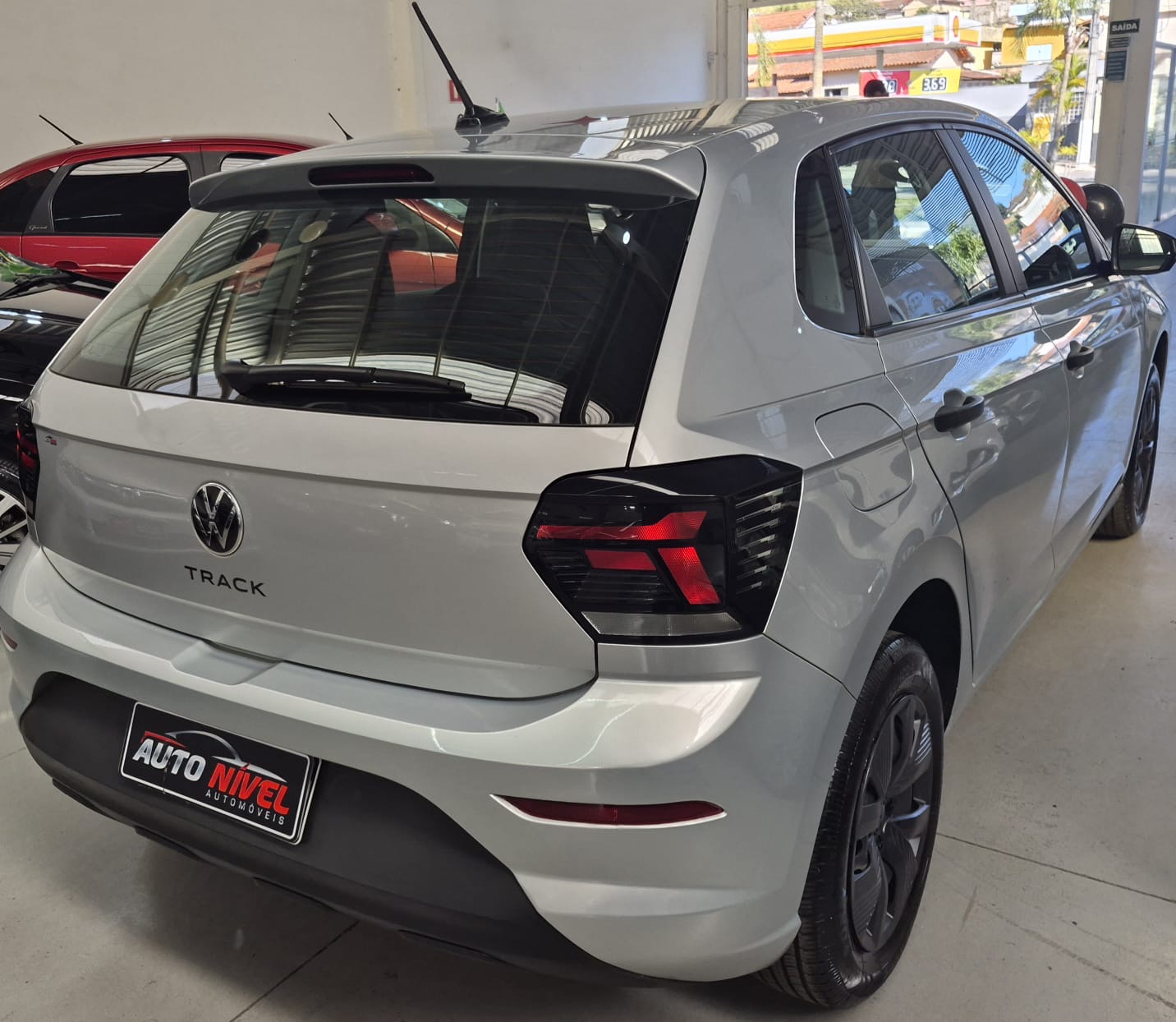 VW/POLO TRACK 1.0 foto 4