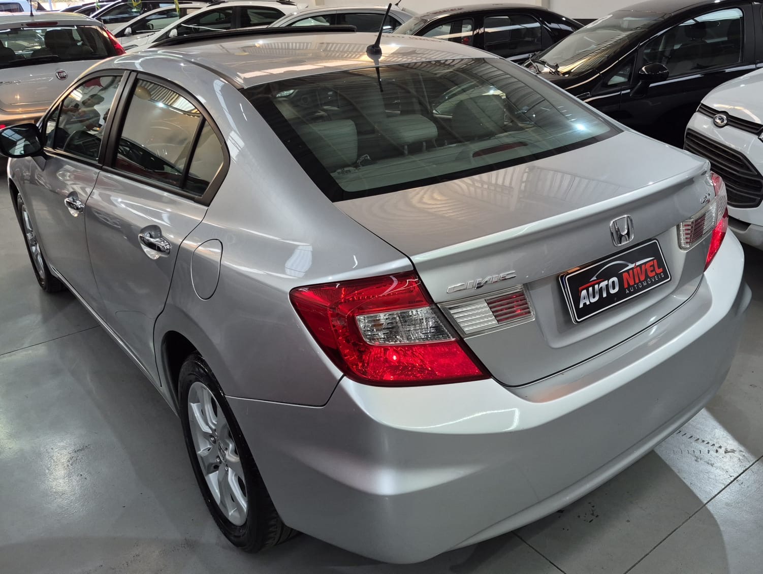 HONDA CIVIC EXS 1.8 AUT foto 6